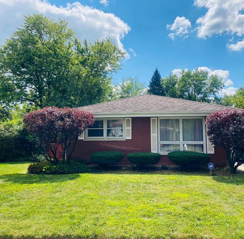 45 E 159th St., South Holland, IL 60473