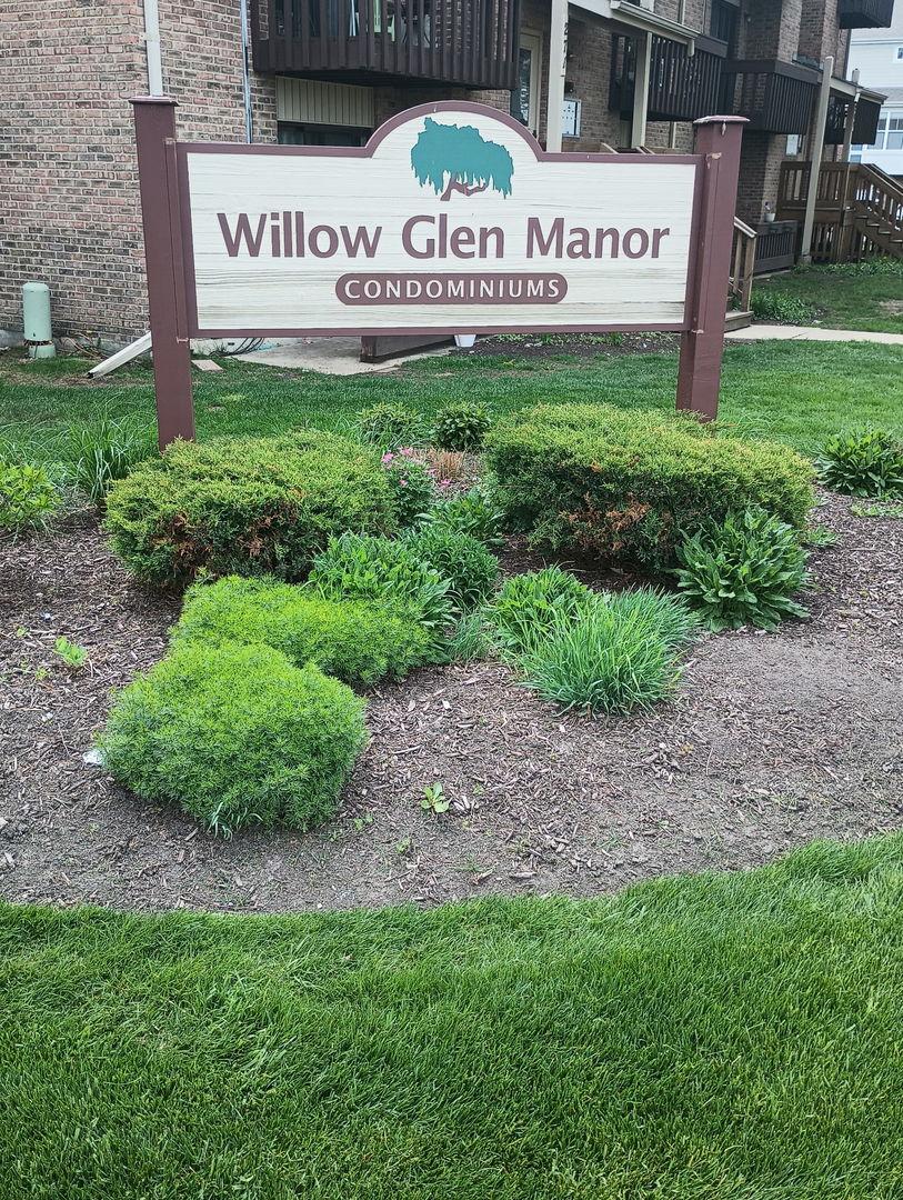 266 12th St. #3B, Wheeling, IL 60090