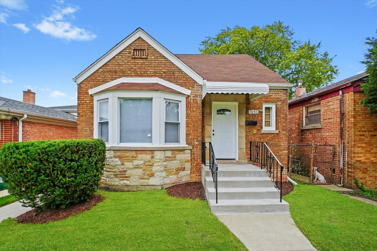 10135 S Forest Ave., Chicago, IL 60628