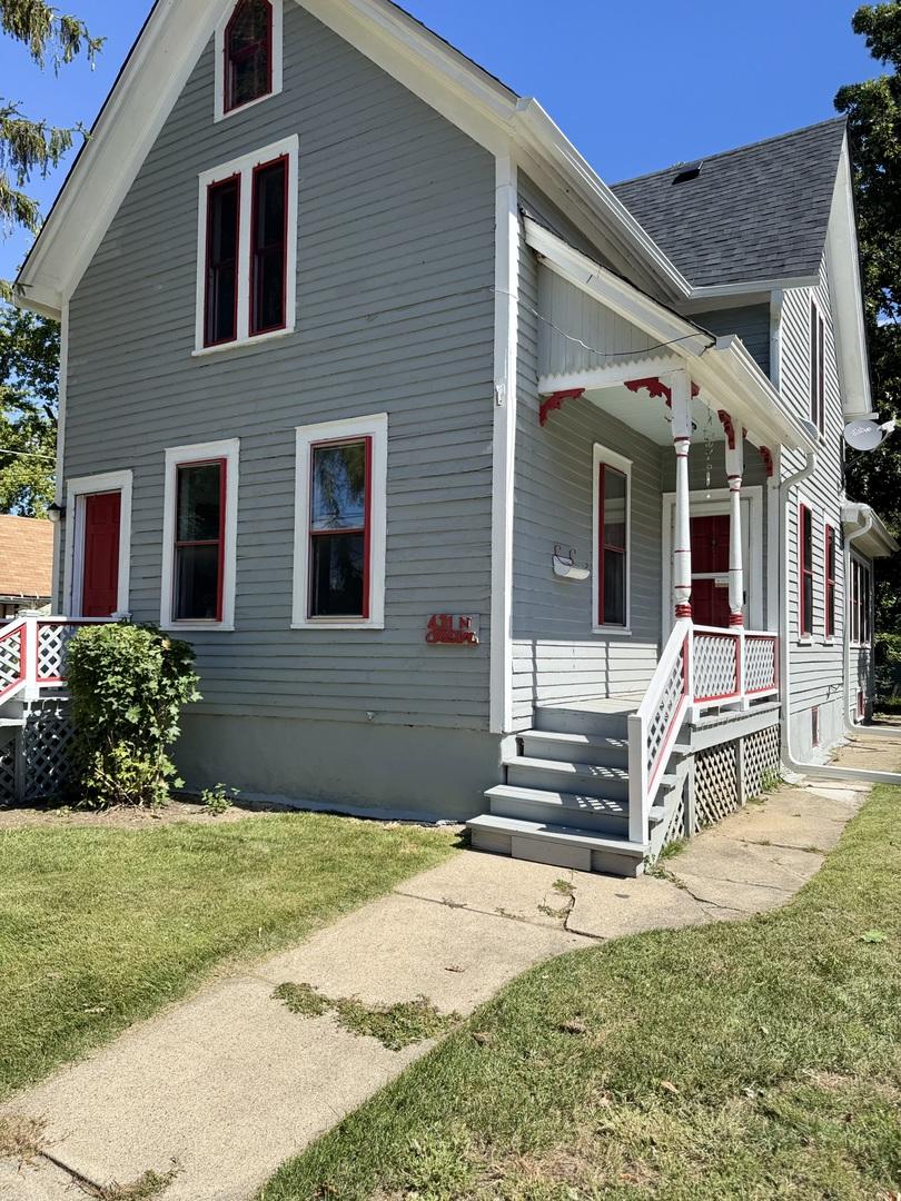 431 N Crystal St., Elgin, IL 60123