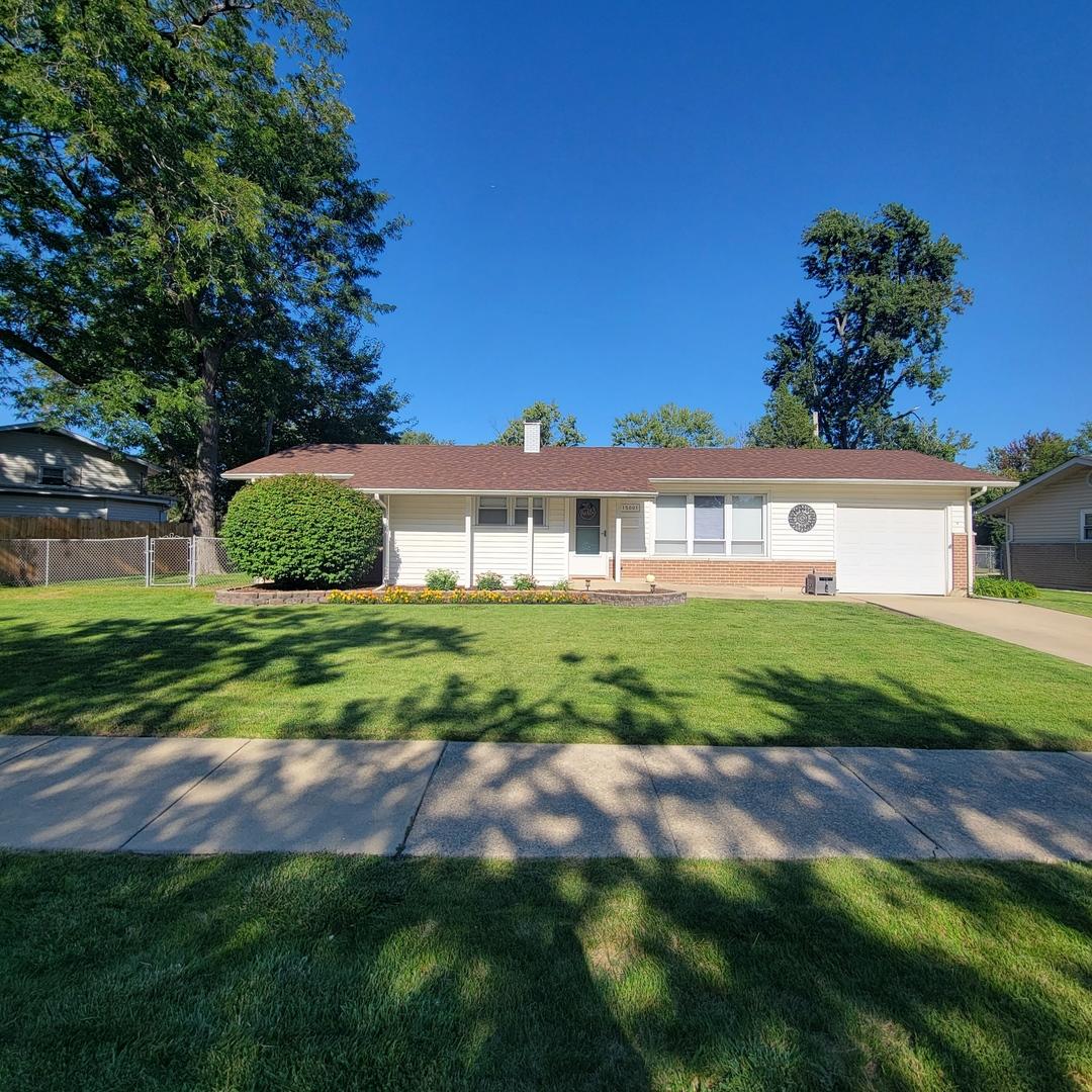 15001 Park Ave., Oak Forest, IL 60452