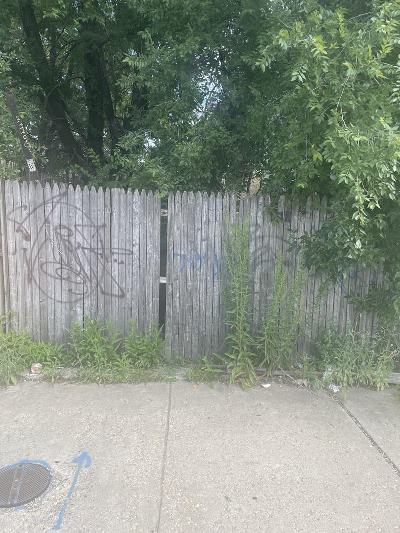 457 N Western Ave., Chicago, IL 60612