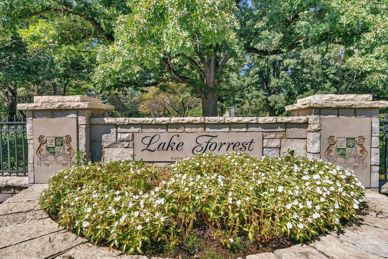 24822 W Wildberry Ct., Shorewood, IL 60404