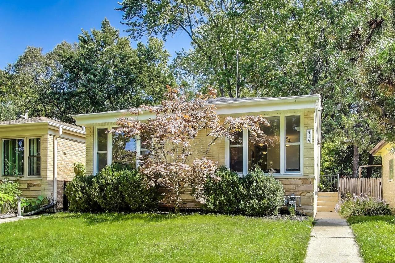 419 Florence Ave., Evanston, IL 60202