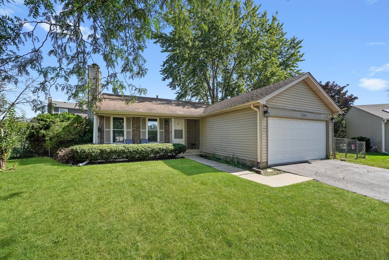 351 Juniper Ct., Carol Stream, IL 60188