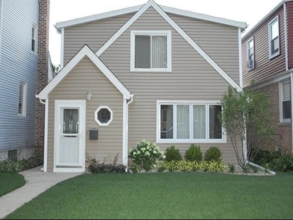 3450 N Ozanam Ave., Chicago, IL 60634