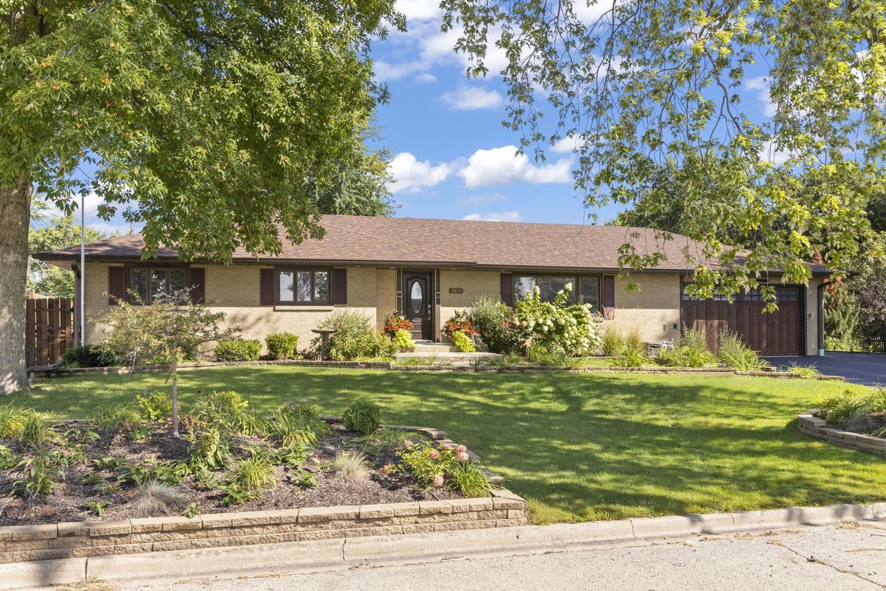2819 Biltmore St., Joliet, IL 60435