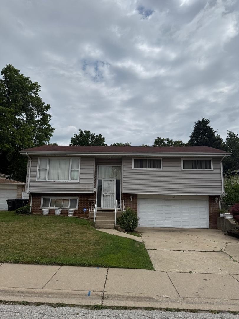 15203 Waterman Dr., South Holland, IL 60473
