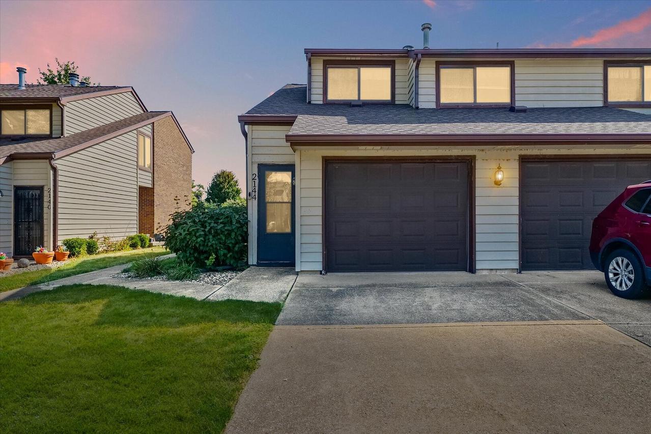 2144 Harbortown Cir., Champaign, IL 61821