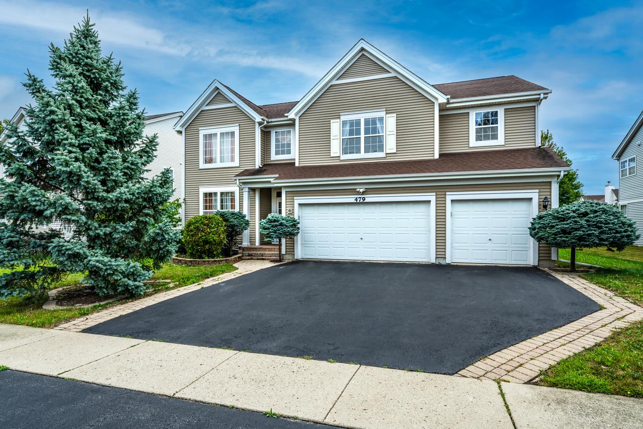 479 W Butterfield Ln., Round Lake, IL 60073