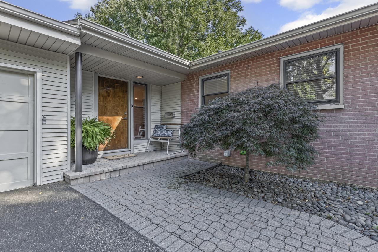 2719 Princeton Ave., Evanston, IL 60201