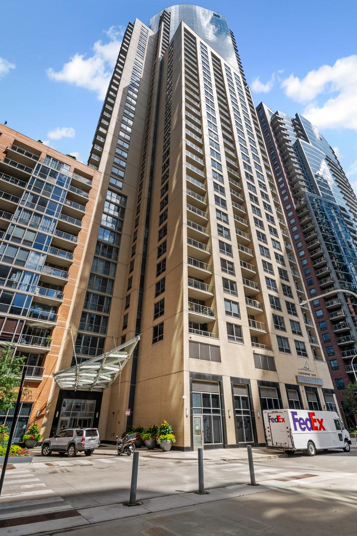 420 E Waterside Dr. #1814, Chicago, IL 60601