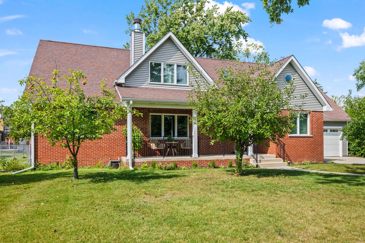 1820 Bonita Ave., Mount Prospect, IL 60056