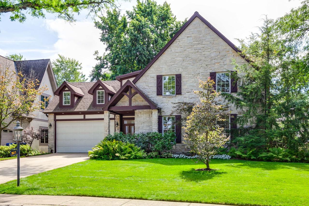 2617 Laurel Ln., Wilmette, IL 60091