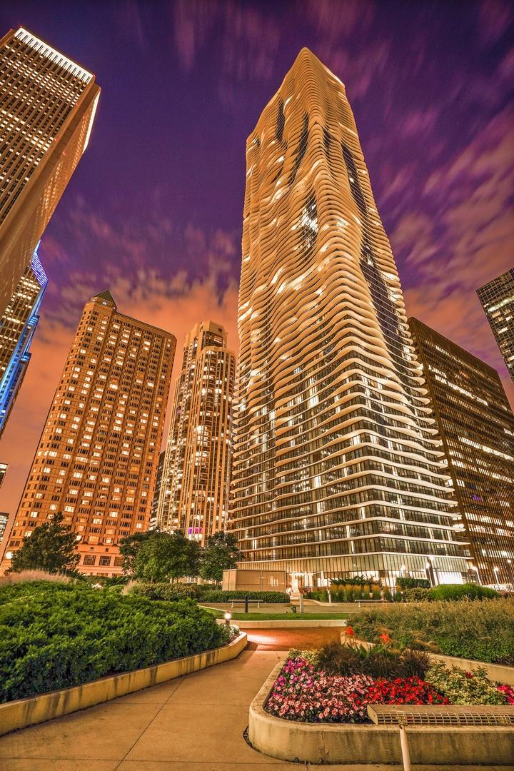 225 N Columbus Dr. #6204, Chicago, IL 60601