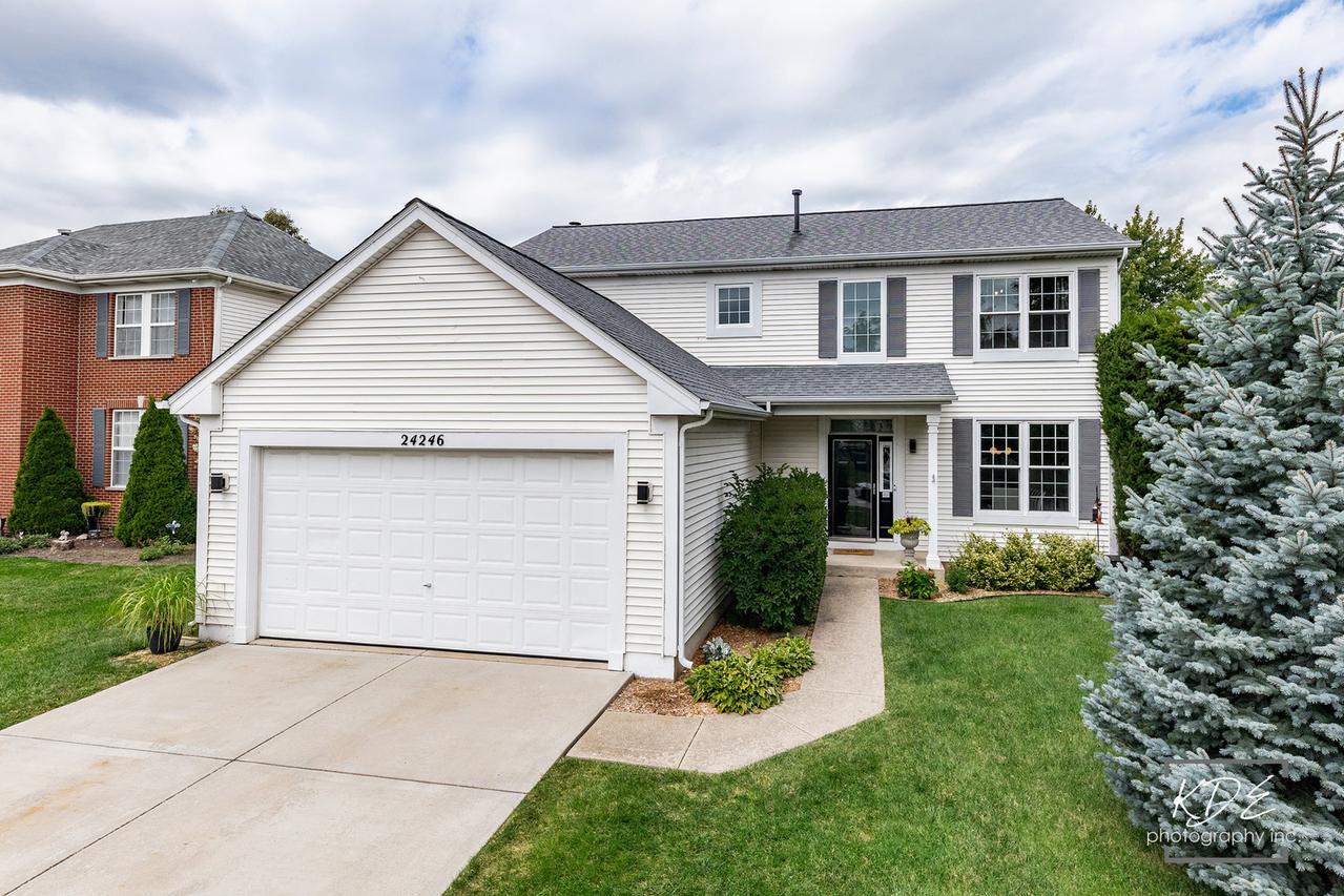 24246 W White Oak Dr., Plainfield, IL 60585