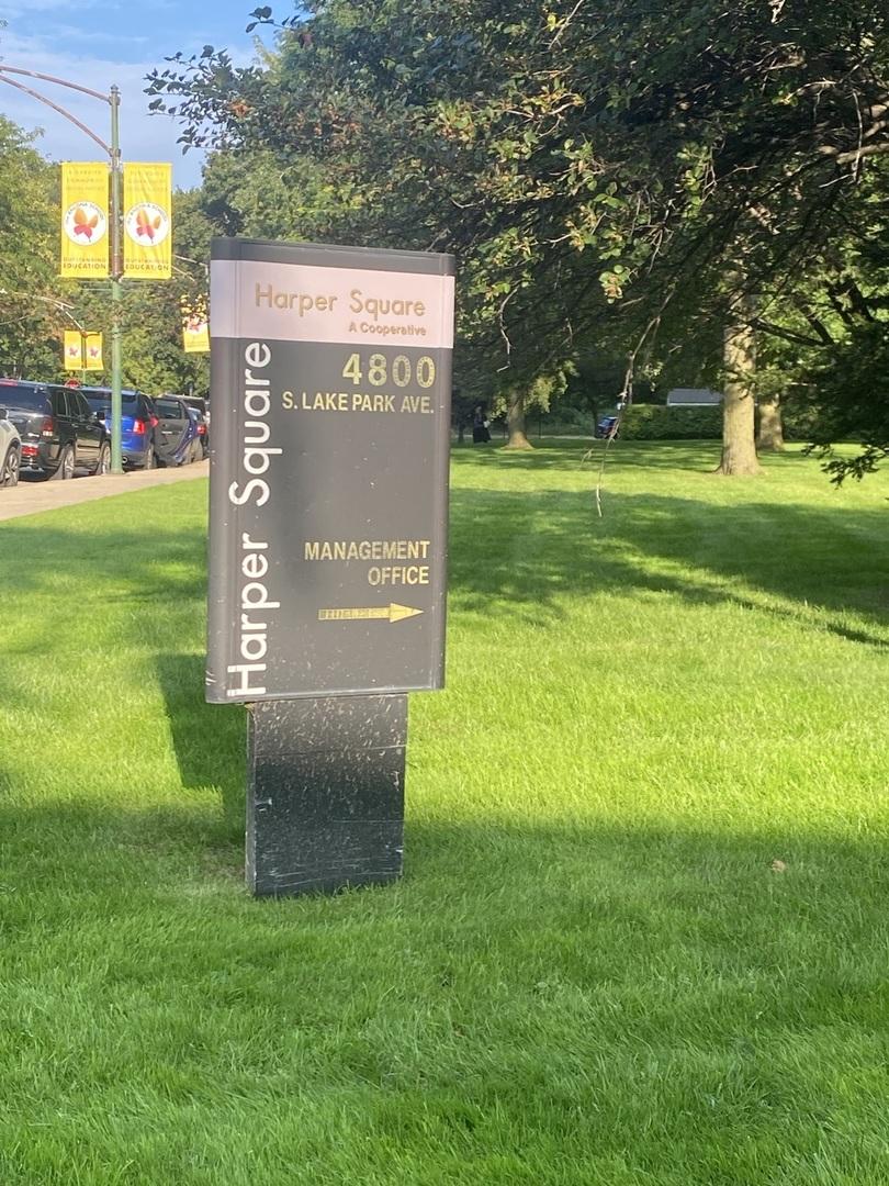 4800 S Lake Park Ave. #909A, Chicago, IL 60615