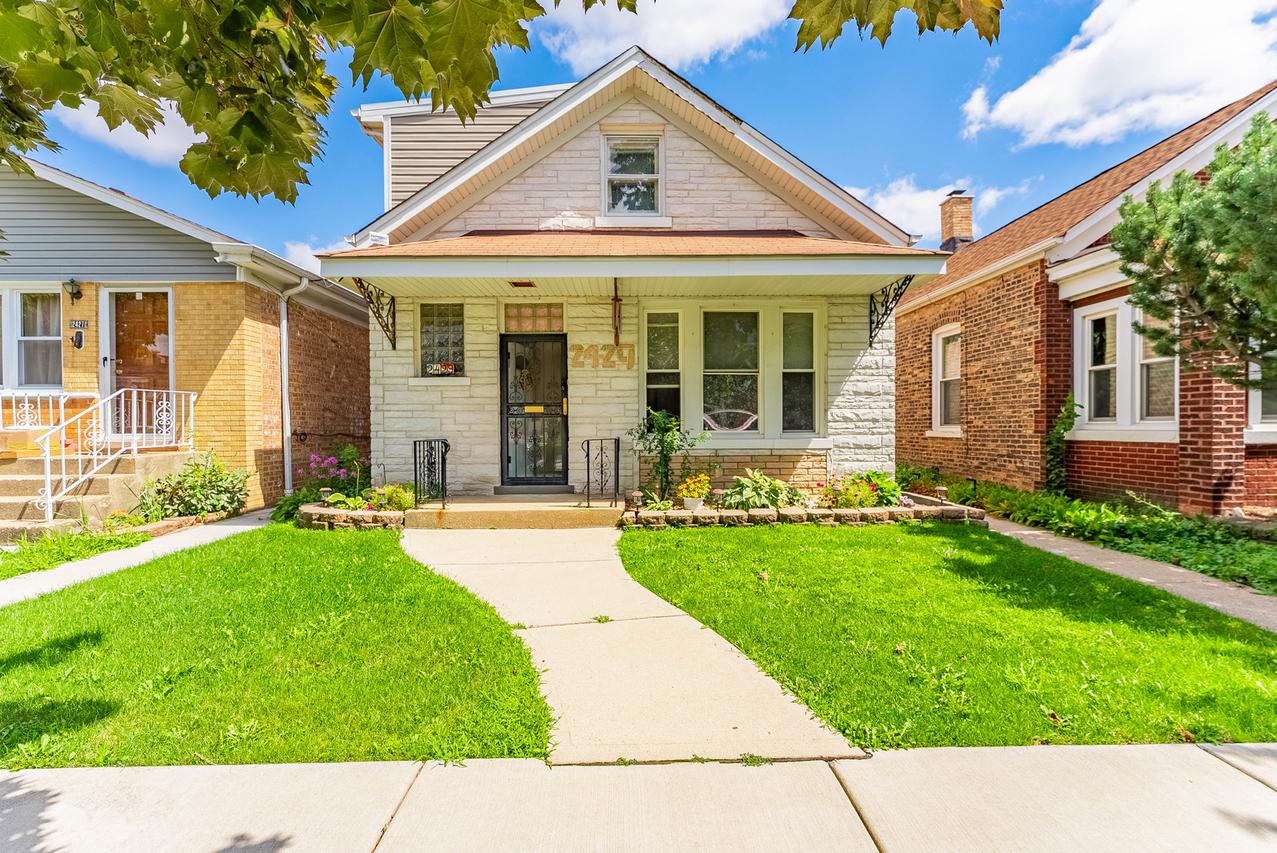 2429 S 57th Ave., Cicero, IL 60804