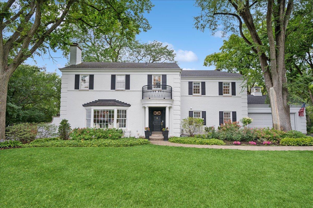 638 Glenayre Dr., Glenview, IL 60025