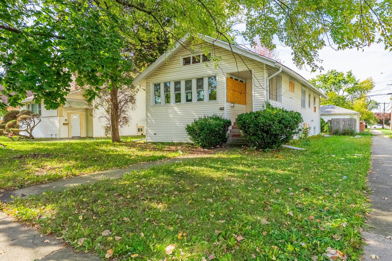 1400 S 17th Ave., Maywood, IL 60153