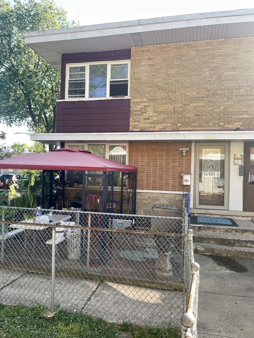 6028 N Winchester Ave., Chicago, IL 60660