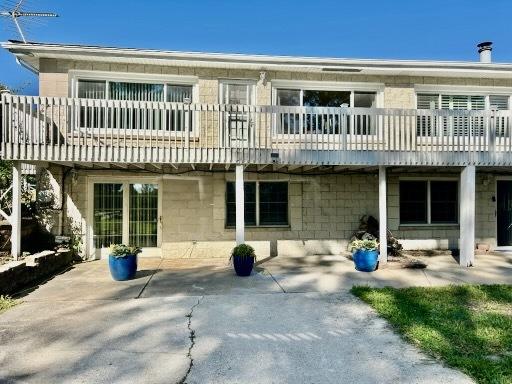 2741 223rd St., Chicago Heights, IL 60411