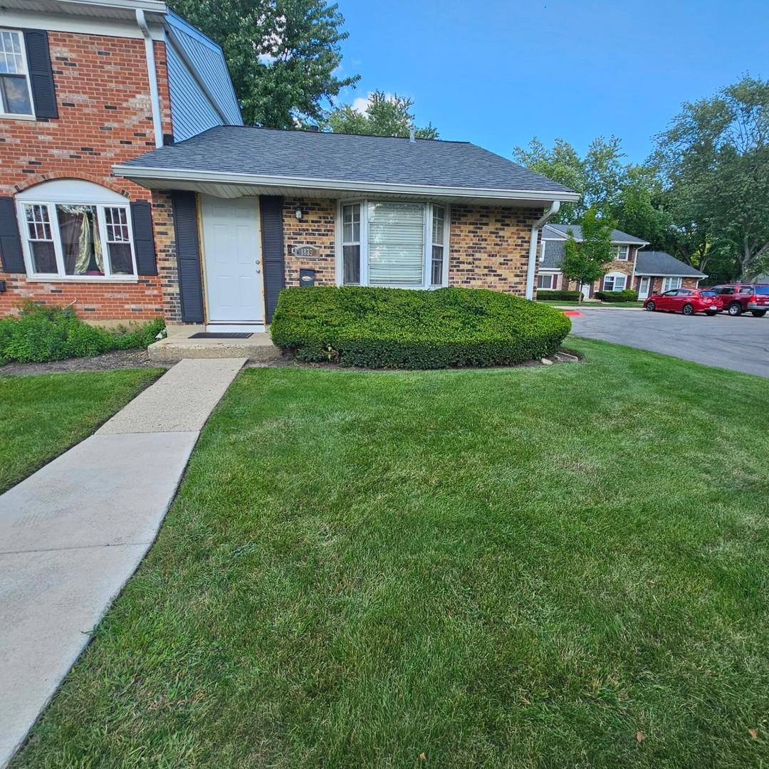 1835 Mckool Ave., Streamwood, IL 60107