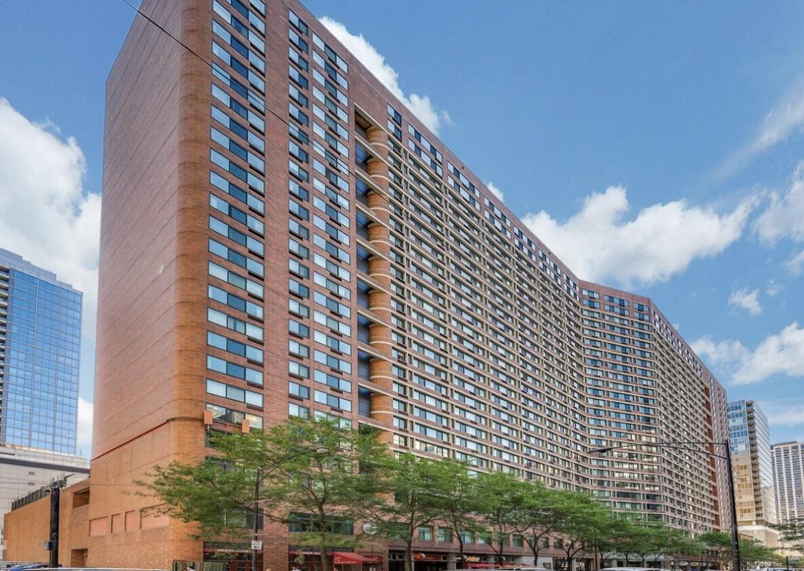 211 E Ohio St. #809, Chicago, IL 60611