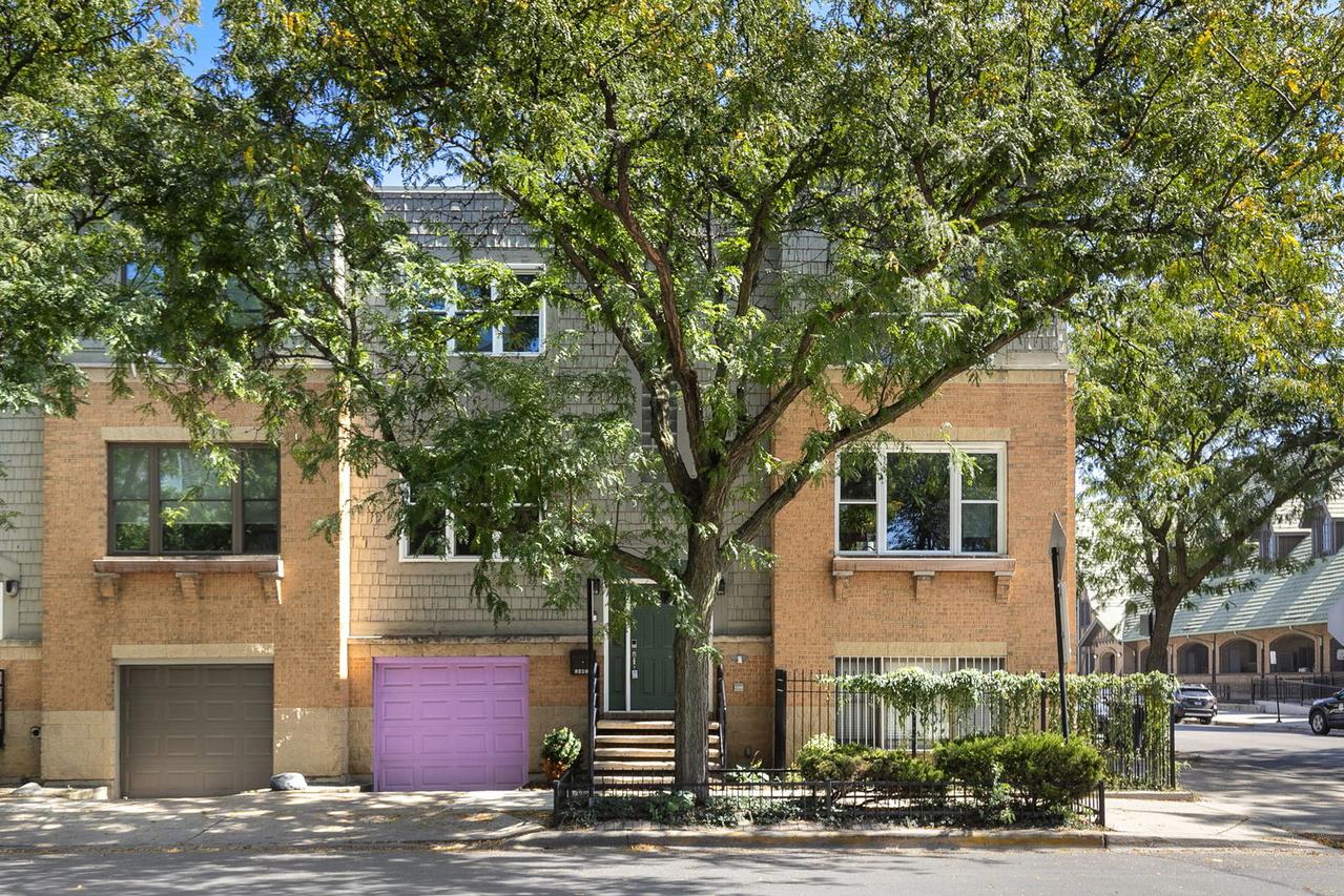 1401 N Cleaver St., Chicago, IL 60622