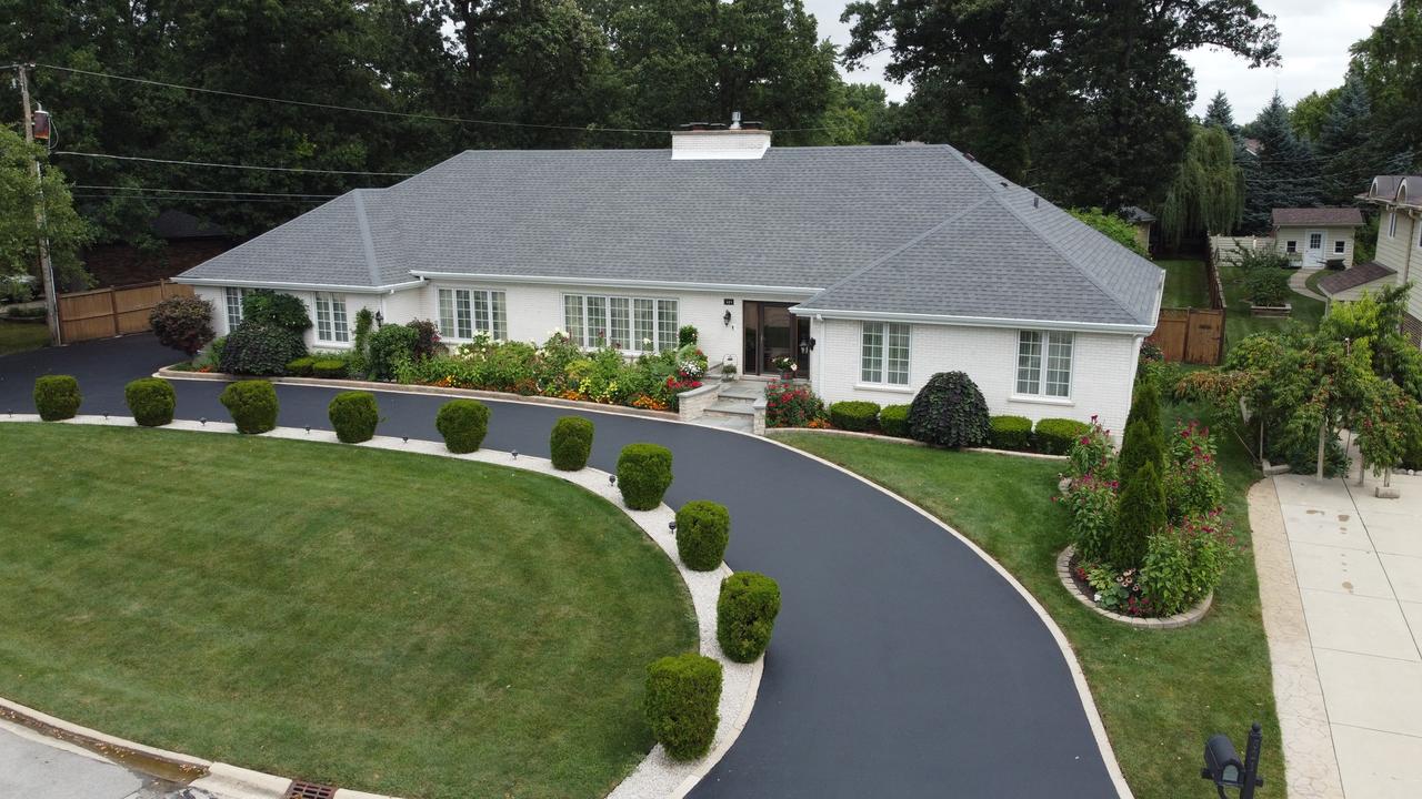 521 N Cardinal Ave., Addison, IL 60101