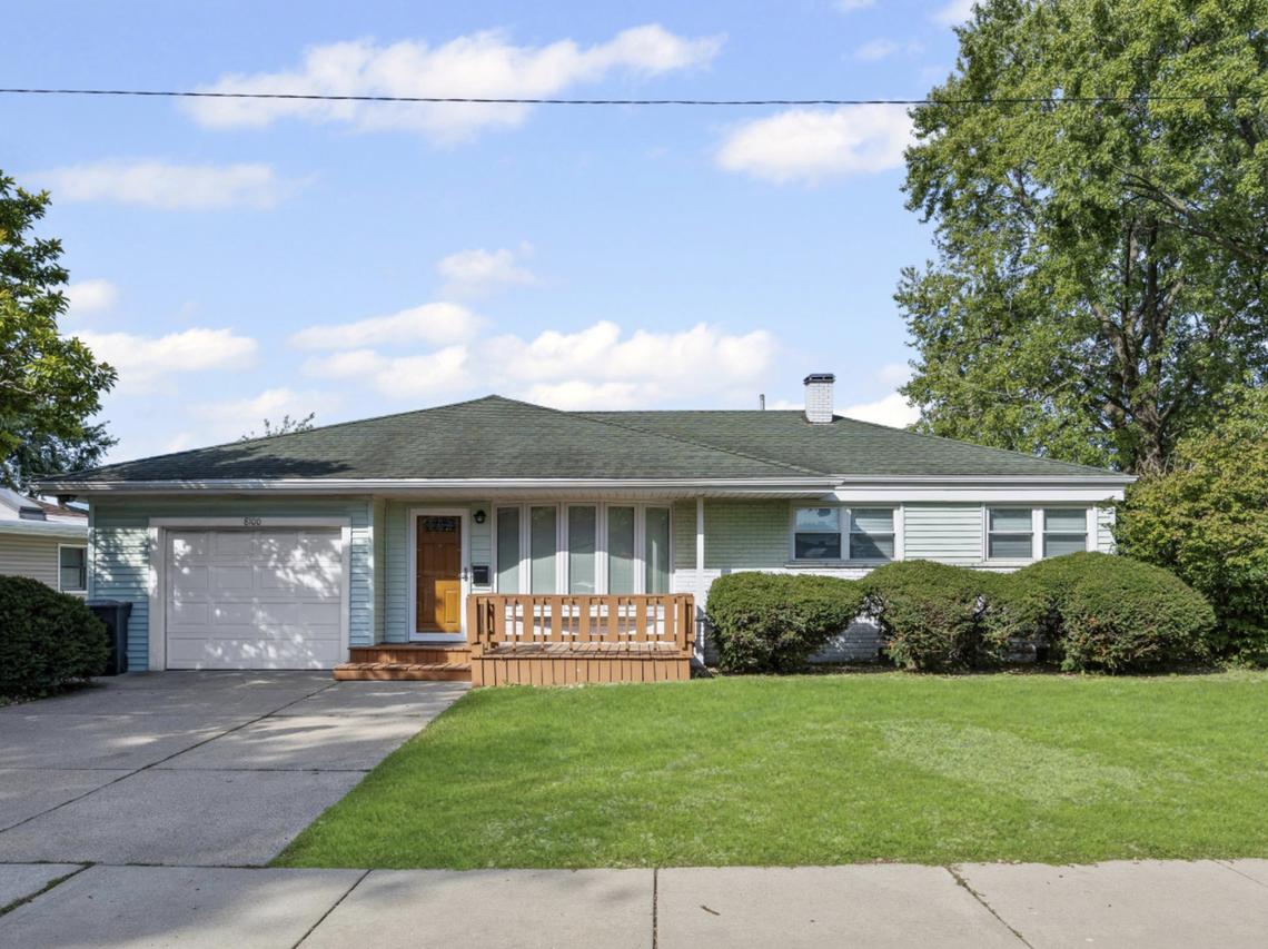 8100 S Kilpatrick Ave., Chicago, IL 60652