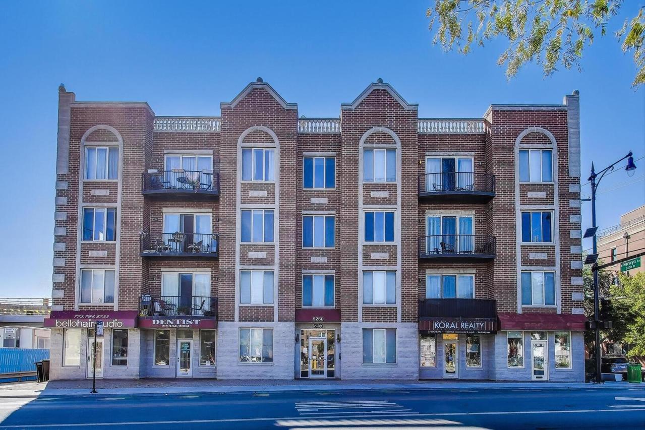 5250 N Lincoln Ave. #3C, Chicago, IL 60625