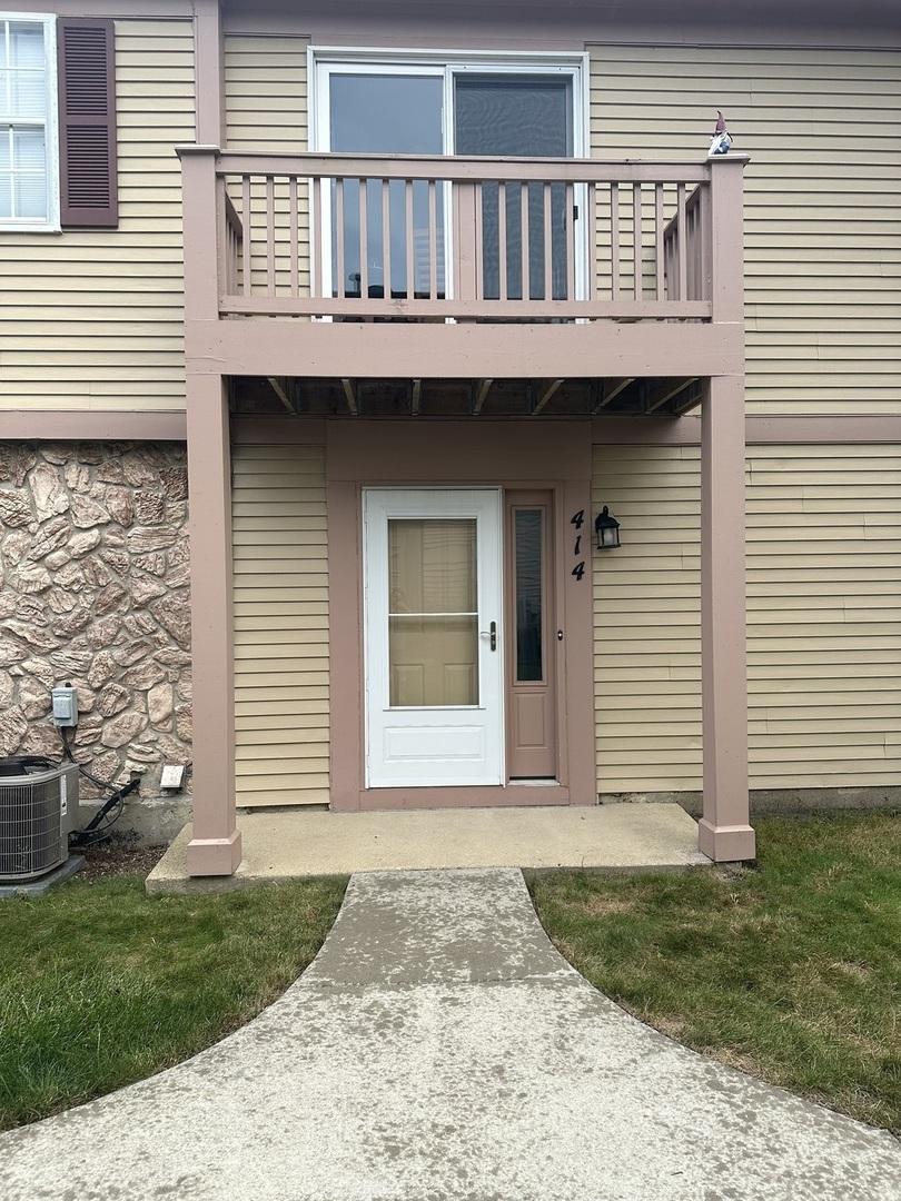 414 Briarwood Ct., Vernon Hills, IL 60061