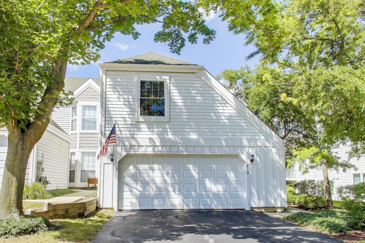 419 Hill St., Wauconda, IL 60084
