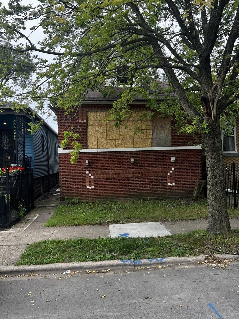 1809 W 71st St., Chicago, IL 60636