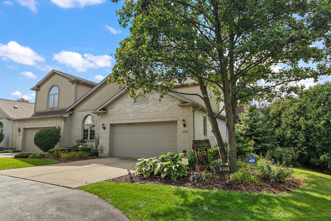 18055 Upland Dr., Tinley Park, IL 60487