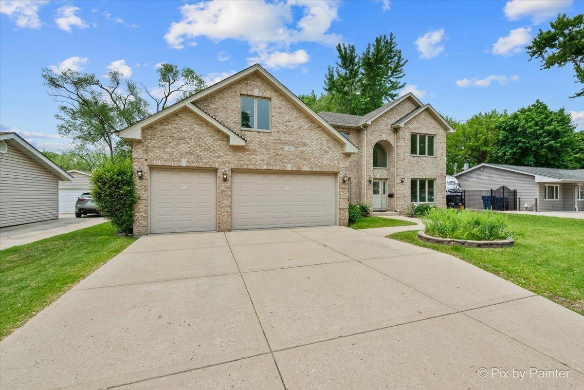100 Westover Ln., Schaumburg, IL 60193