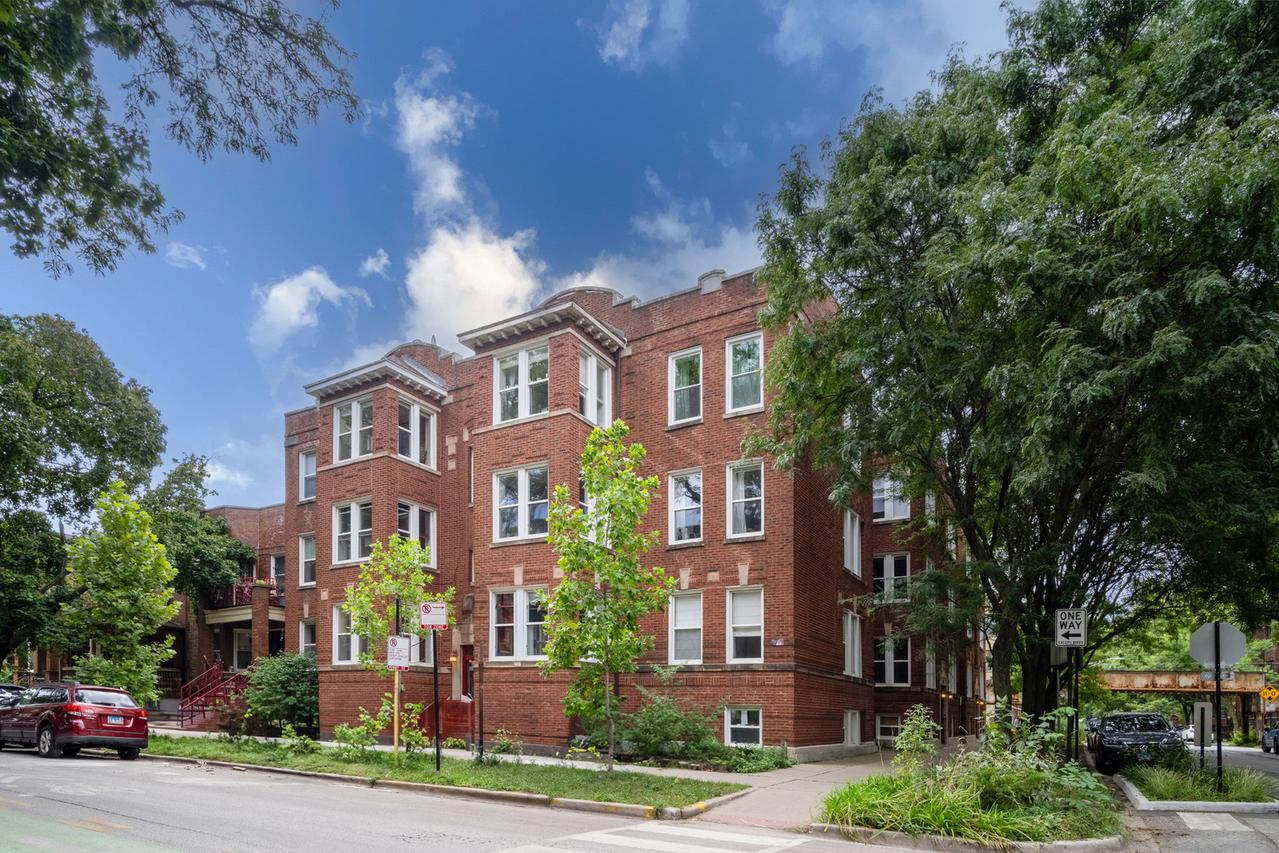2455 W Leland Ave. #1, Chicago, IL 60625