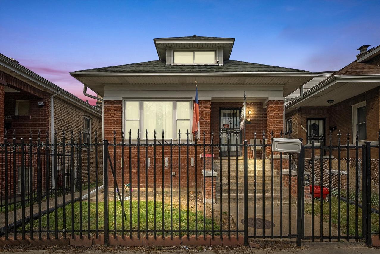 6048 S Artesian Ave., Chicago, IL 60629