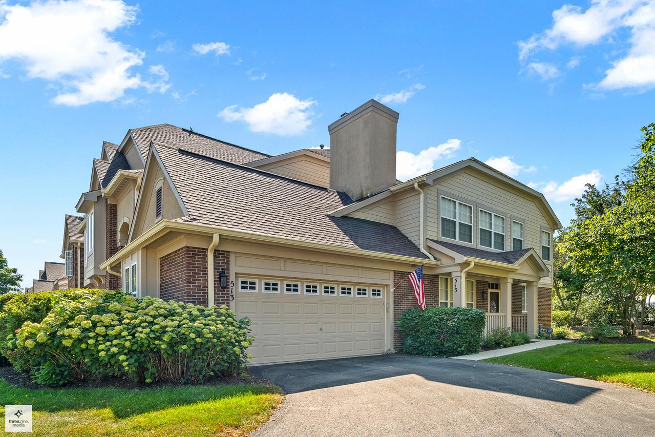 513 Saddlebrook Ln., Vernon Hills, IL 60061