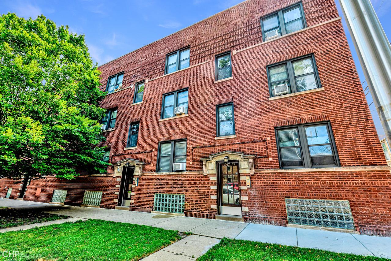 1949 W Argyle St. #1, Chicago, IL 60640