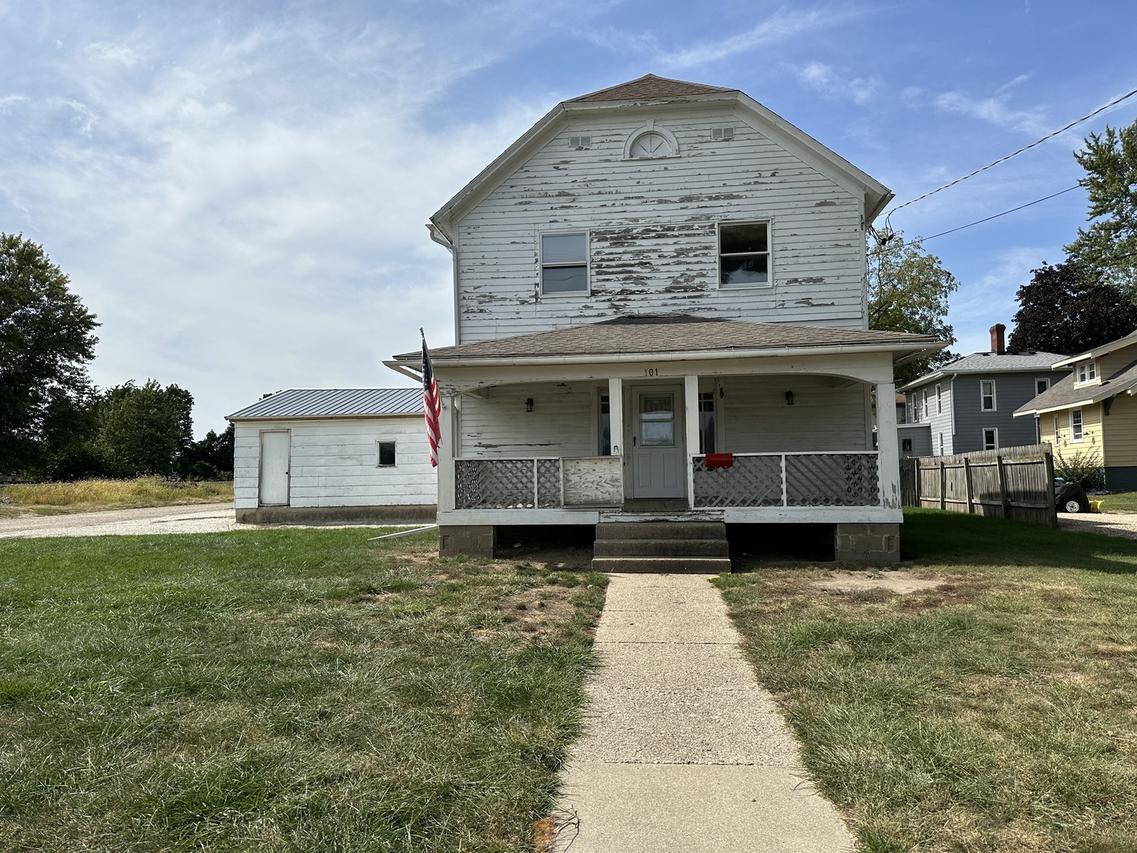 101 N Jackson St., Morrison, IL 61270