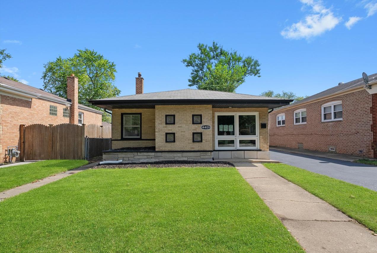 14409 Kimbark Ave., Dolton, IL 60419