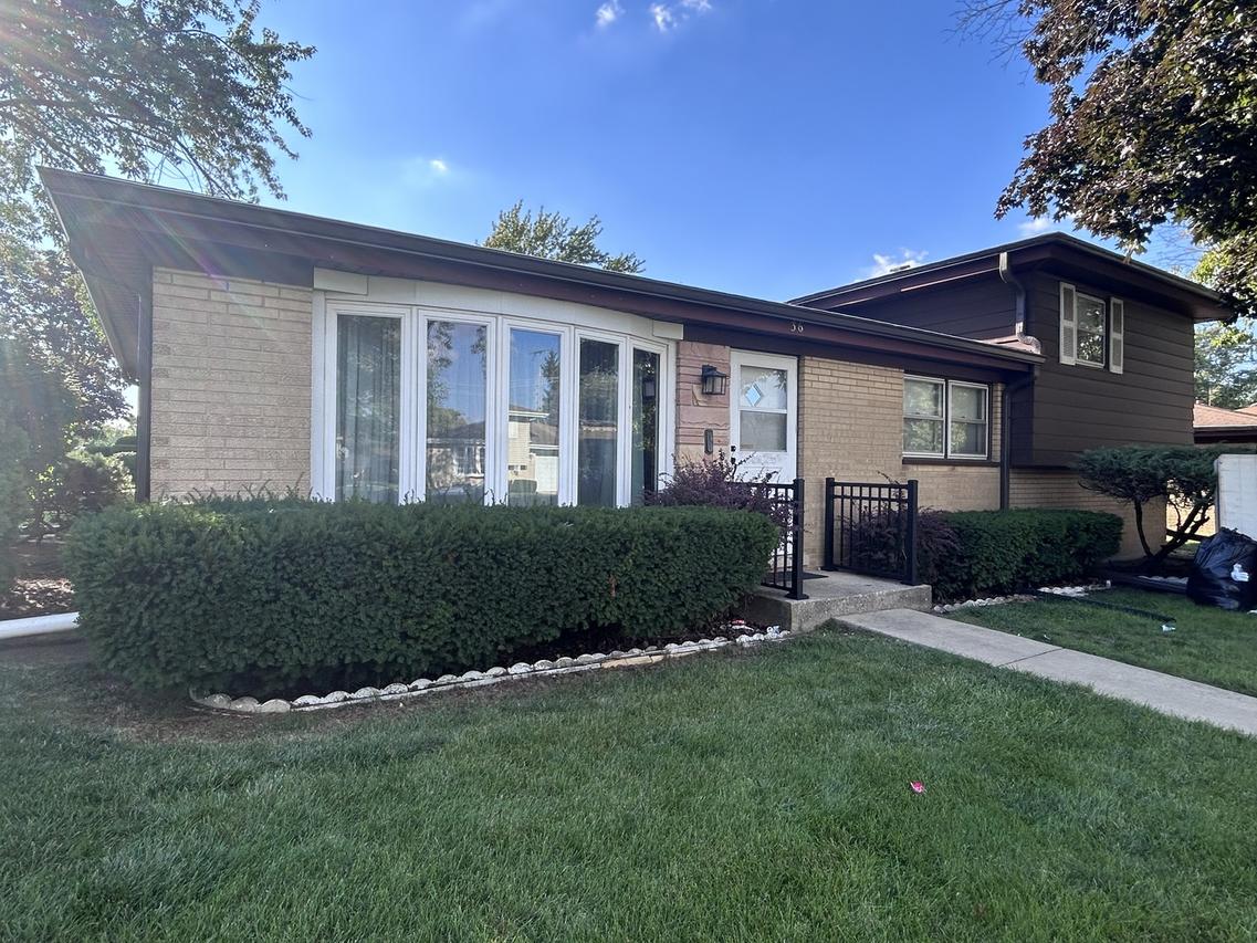 36 S Highview Ave., Addison, IL 60101