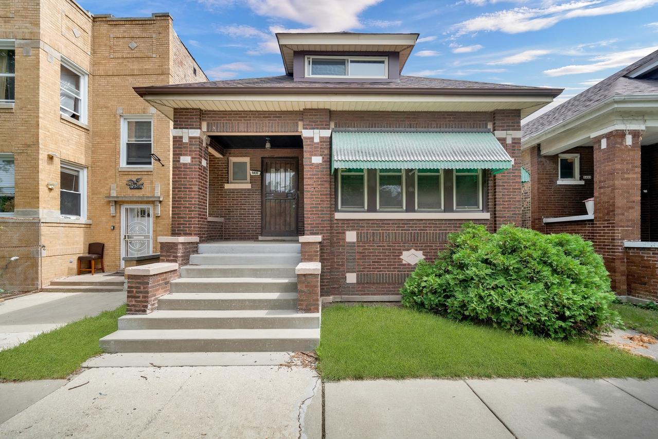5931 S Talman Ave., Chicago, IL 60629