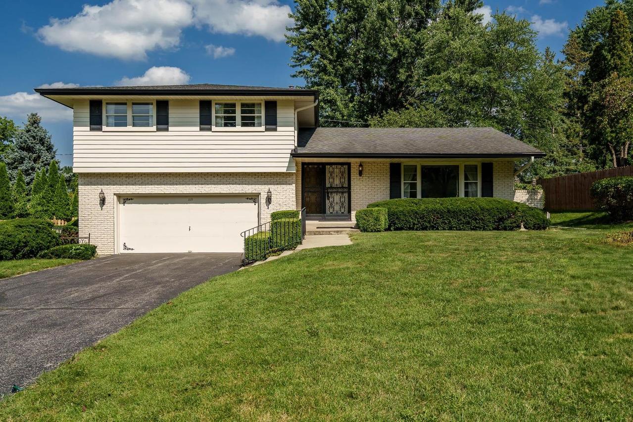 1119 St. Andrews Way, Rockford, IL 61107
