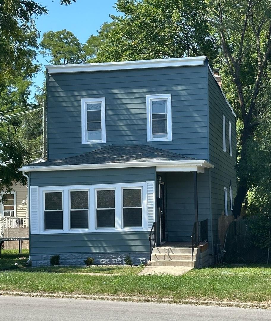 15708 Park Ave., Harvey, IL 60426