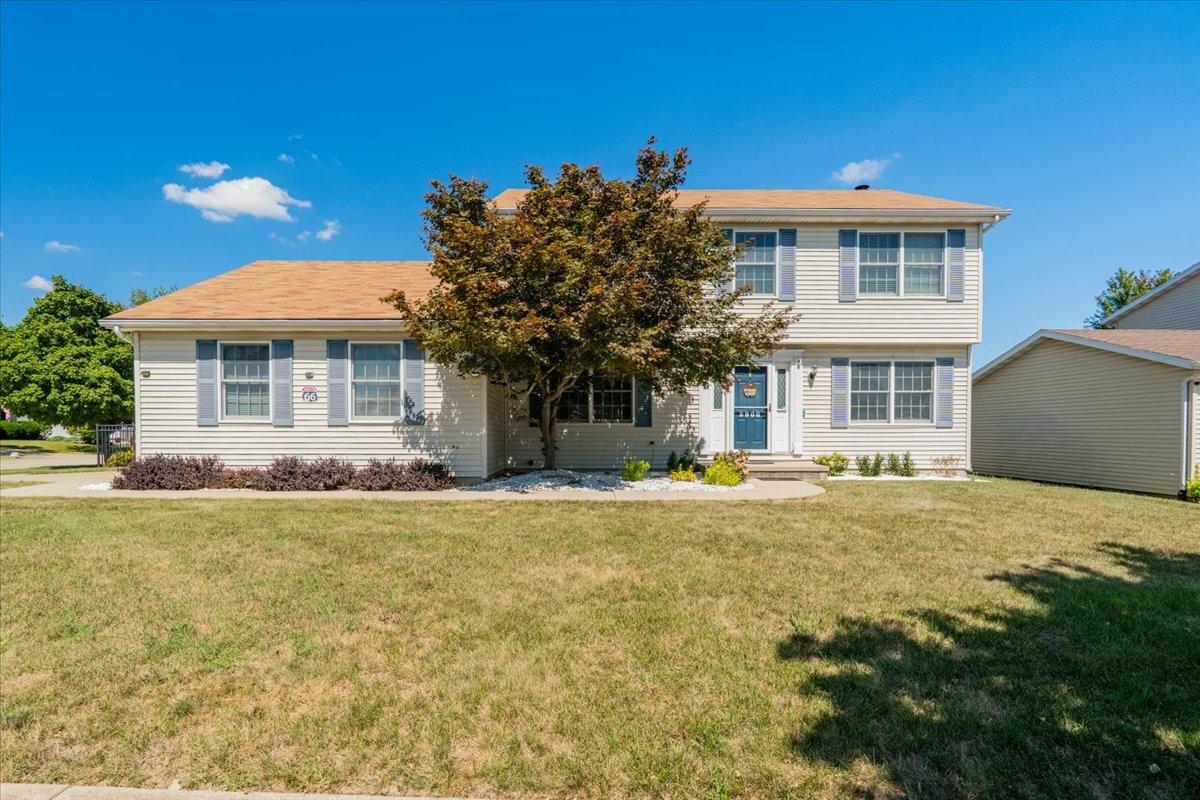 2908 Clearwater Ave., Bloomington, IL 61704