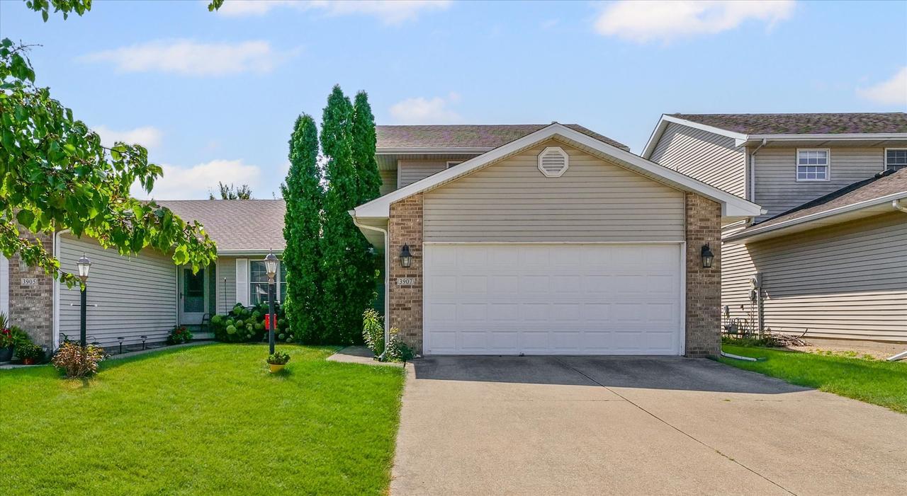 3907 Aberdeen Dr., Champaign, IL 61822