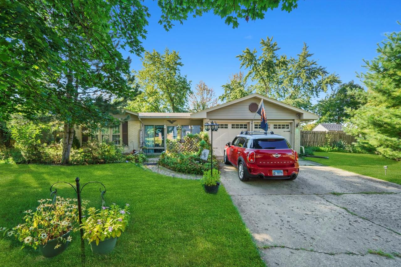 461 Cumberland Ln., Bolingbrook, IL 60440